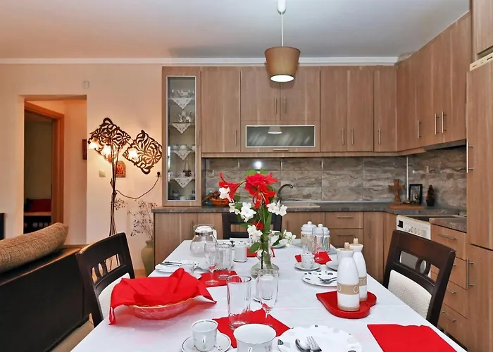 Vangelis Apartment *