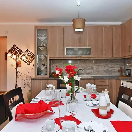 Vangelis Apartman *